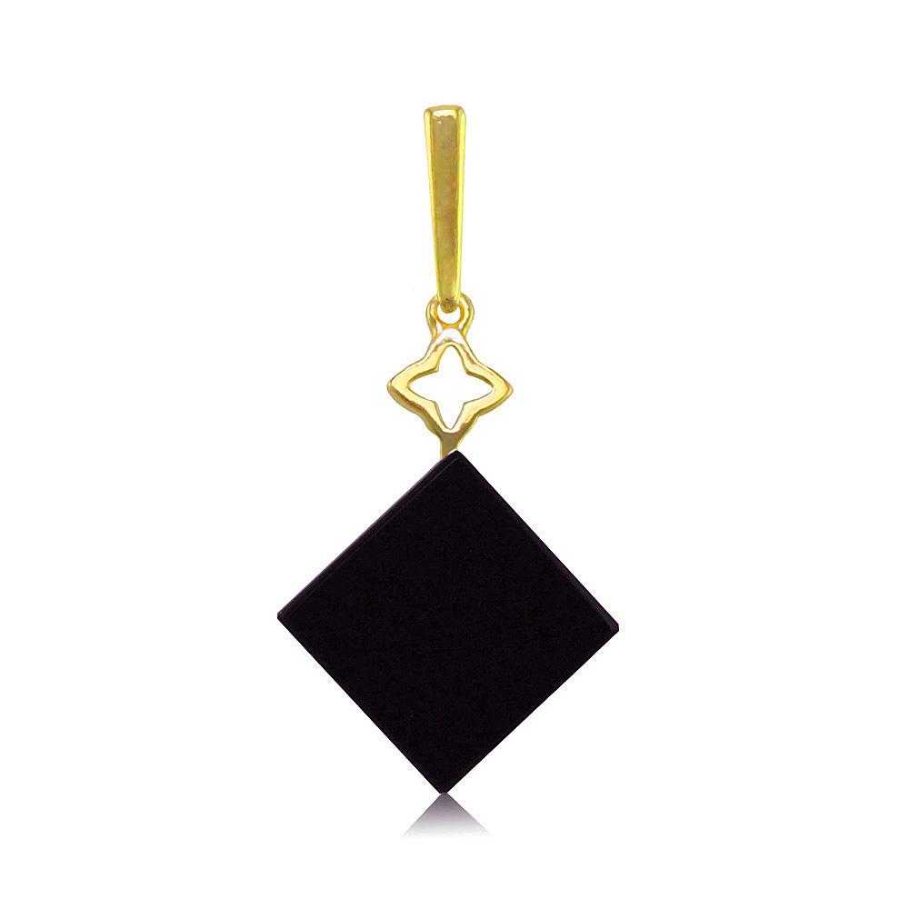 22390 18K Gold Layered Pendant