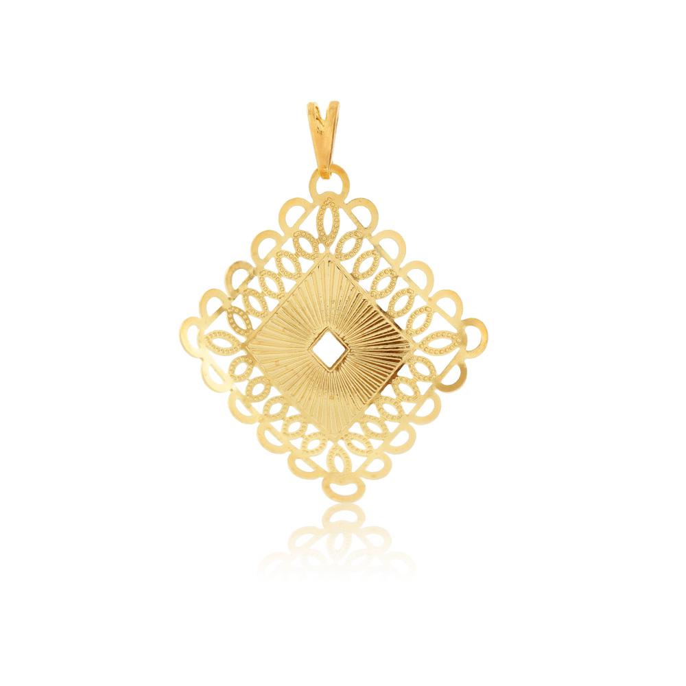 26073 18K Gold Layered Pendant