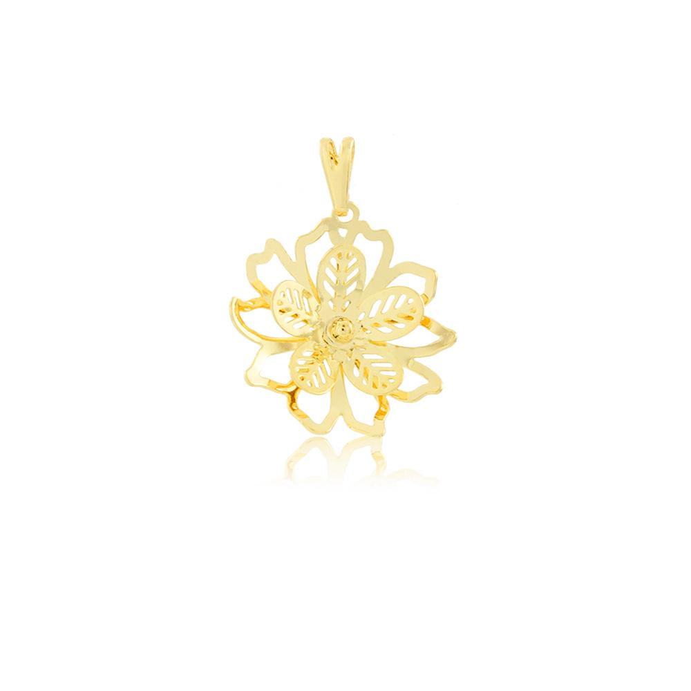 26074 18K Gold Layered Pendant