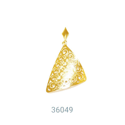 36049 18K Gold Layered Earring